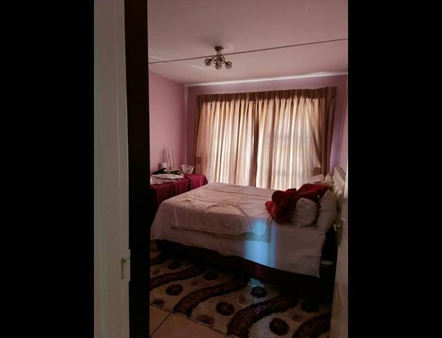 3 BEDROOM COMPLEX FOR SALE IN RANGE VIEW